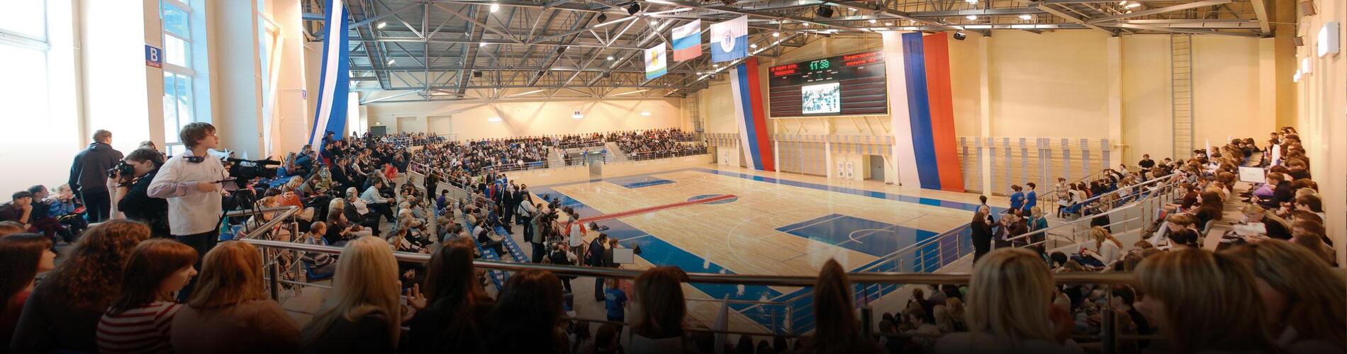 Оснащение спортивного комплекса ВятГГУ LED-экраном, системой Public Address