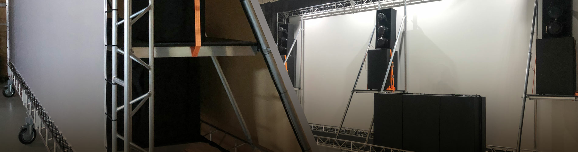 Мобильная конструкция для кинопоказа от ТМ IMLIGHT