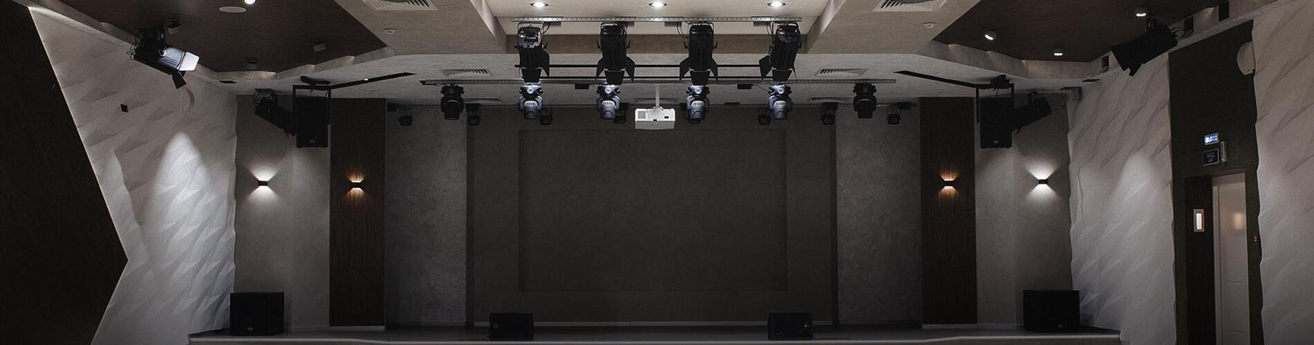 Конгресс-холл в лицее. Единственный в регионе