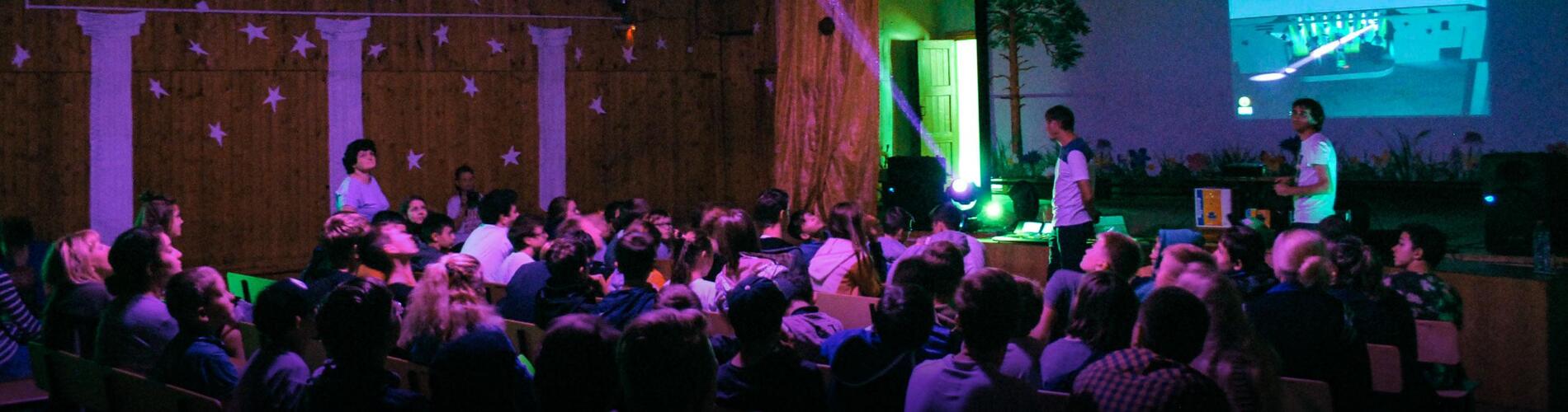 Основы шоу-техники для «до 16 и младше»