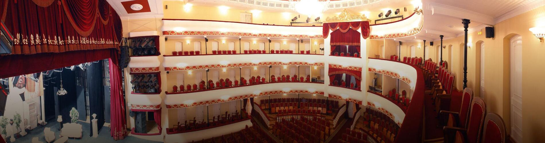 Комплексное оснащение Астраханского драматического театра