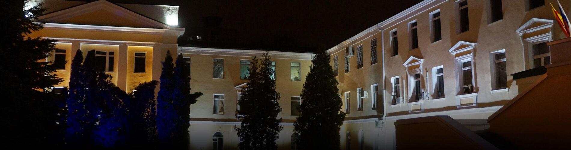 Архитектурное освещение учебного корпуса Воронежского государственного архитектурно-строительного университета